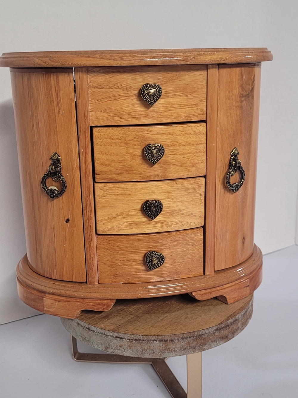 Vintage Wooden MELE Jewelry Organizer with Decorative Heart Brass Pulls - Brown
